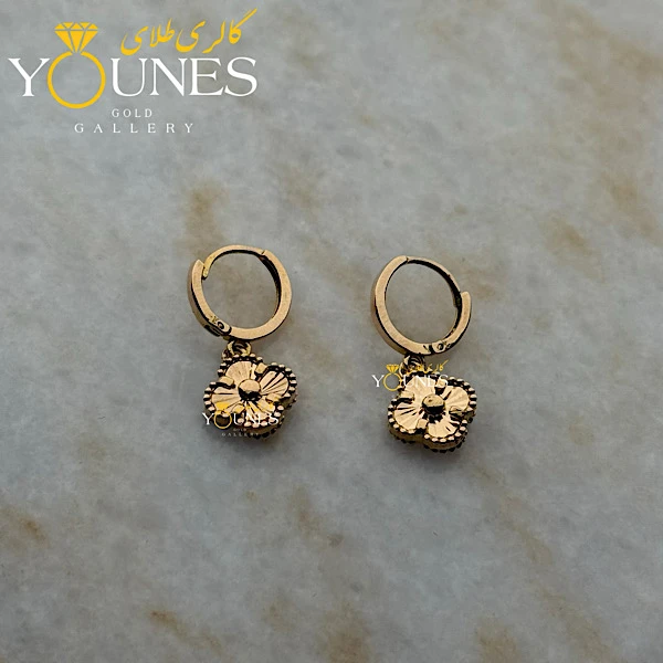 تصویر دوم گوشواره طلا ونکلیف تراش دار حلقه ای